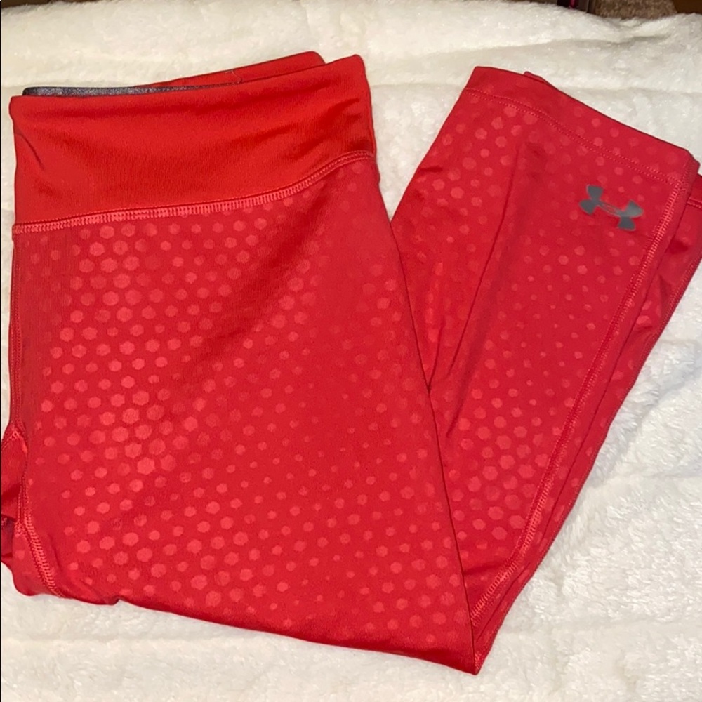 Red Cropped UnderArmor Leggings